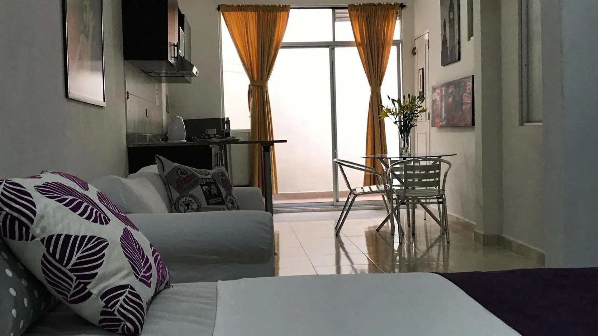 Arco Apartasuites Кали 3*,