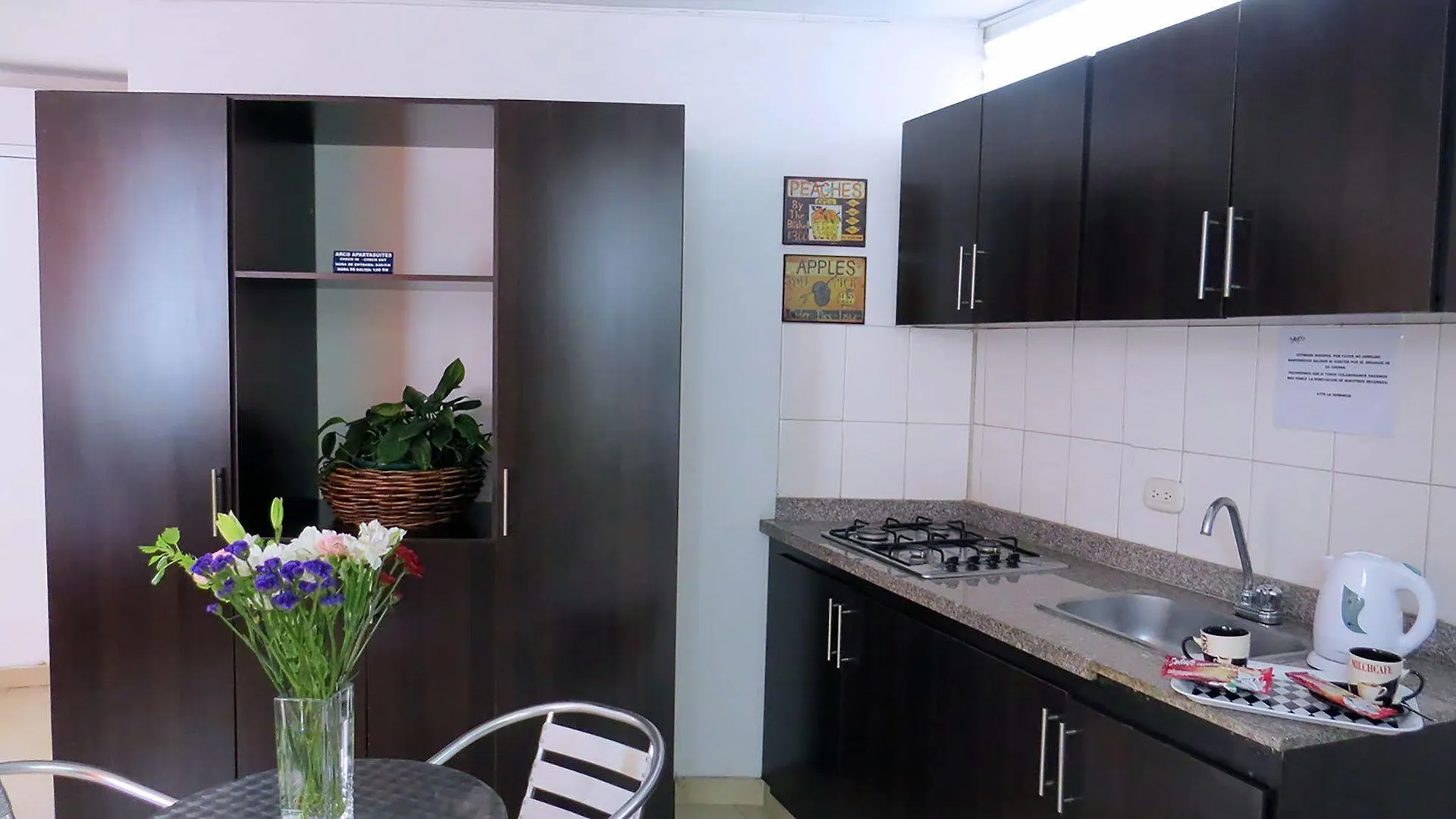 Апарт-отель Arco Apartasuites Кали